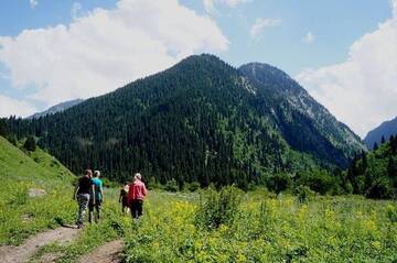 Фото Дома для отпуска Домик в горах Талгара г. Talghar 2